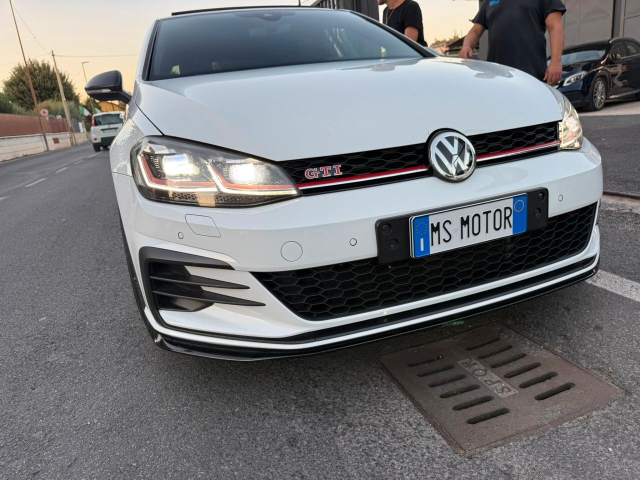 Volkswagen Golf GTI 2.0 TSI TCR DSG 5p. - Tutto incluso - Superprezzo