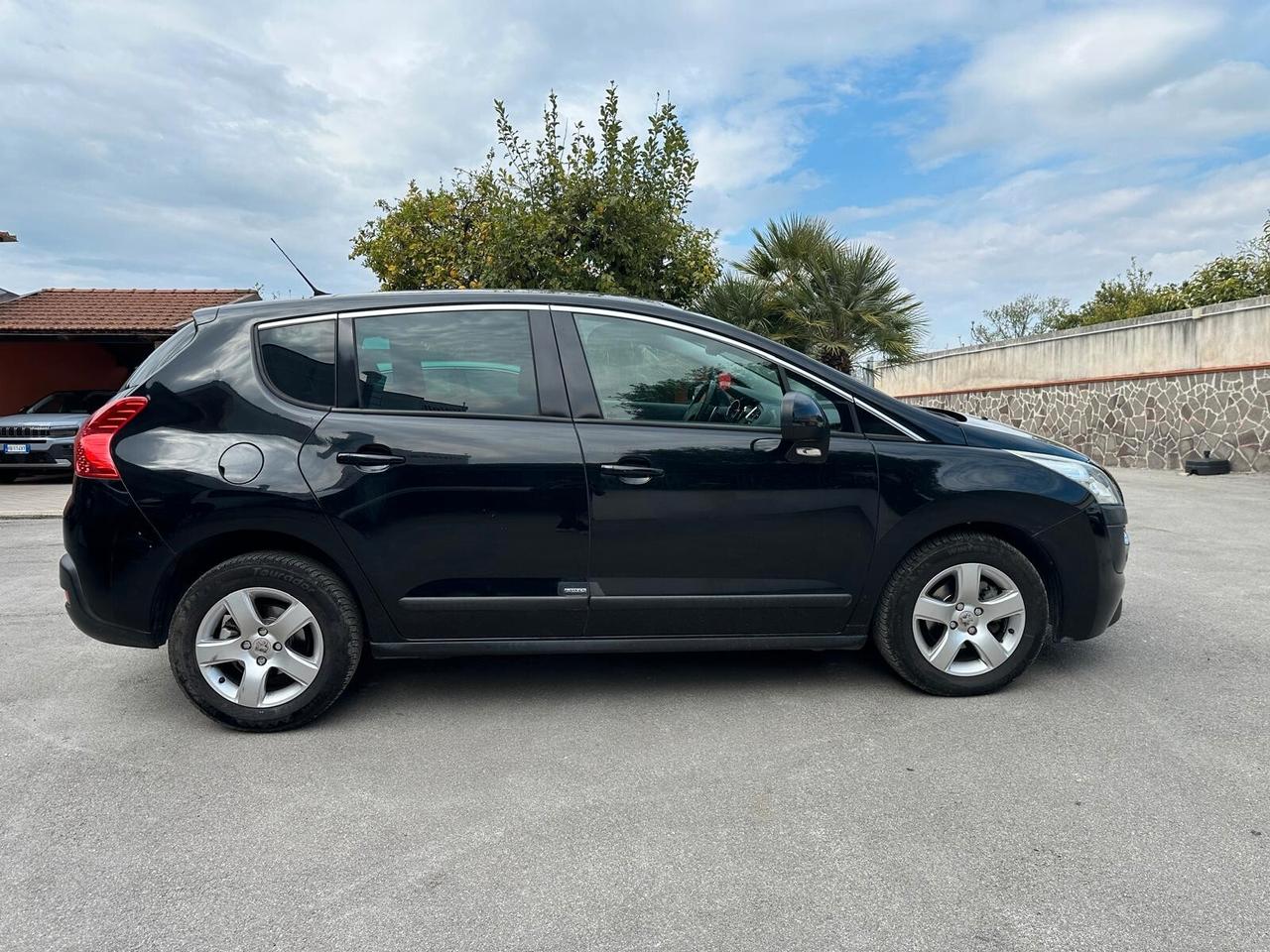 Peugeot 3008 1.6 HDi 110CV cambio robotizzato Premium