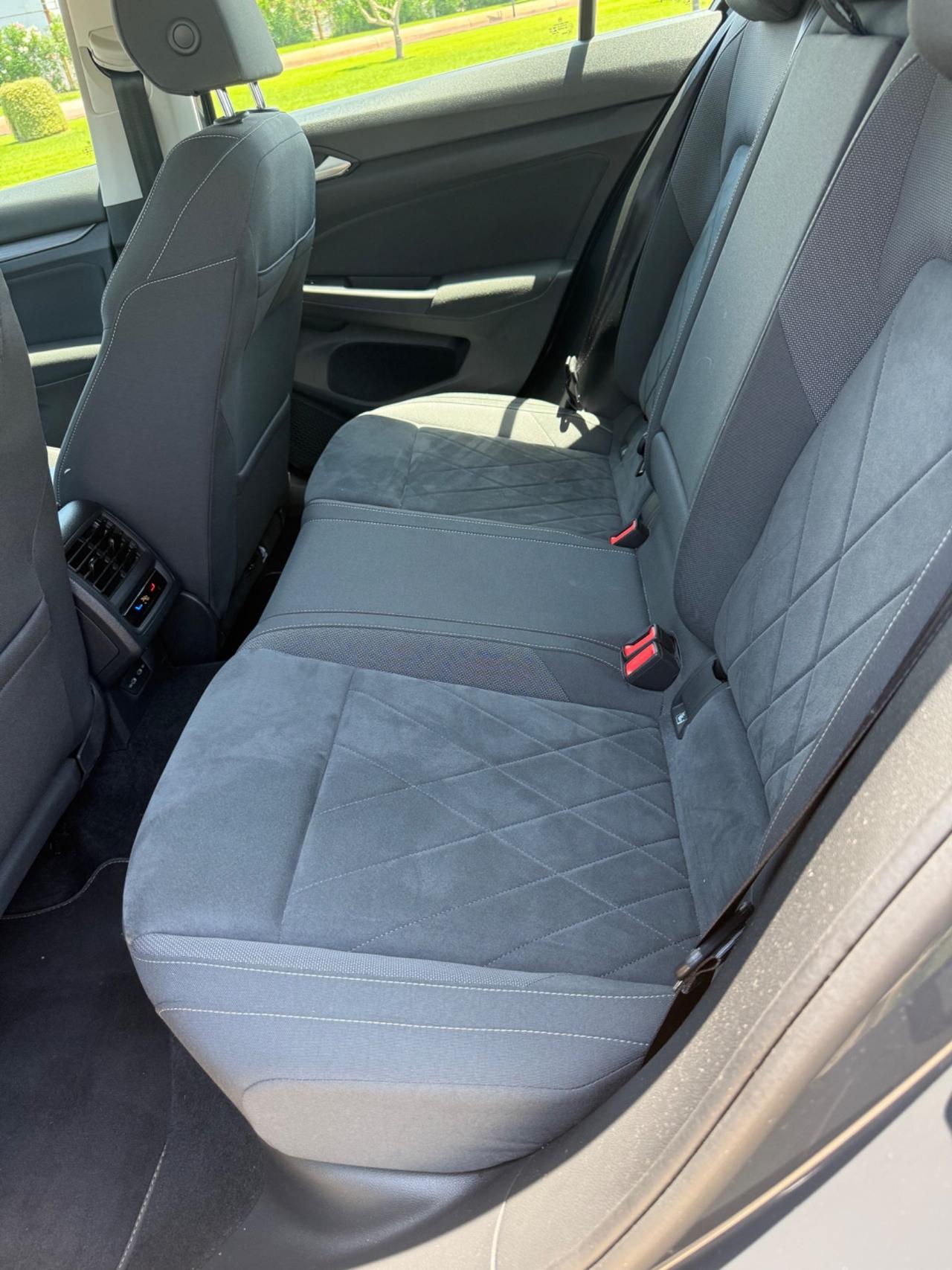 Volkswagen Golf 2.0 TDI DSG SCR Style - GRIGIO FINANZA
