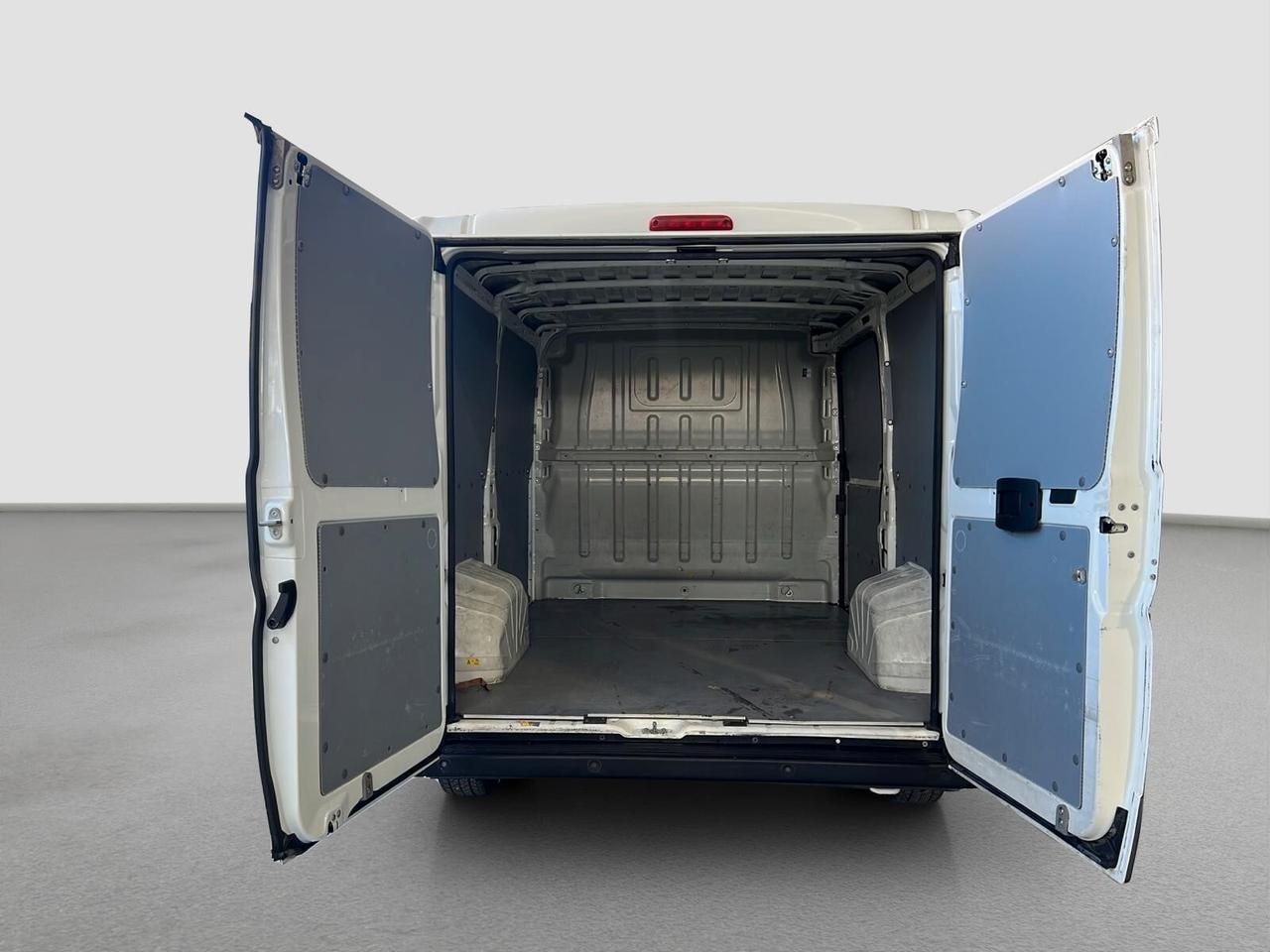 Peugeot Boxer 333 L1H1 2.2 BlueHDi 140 S&S Furgone