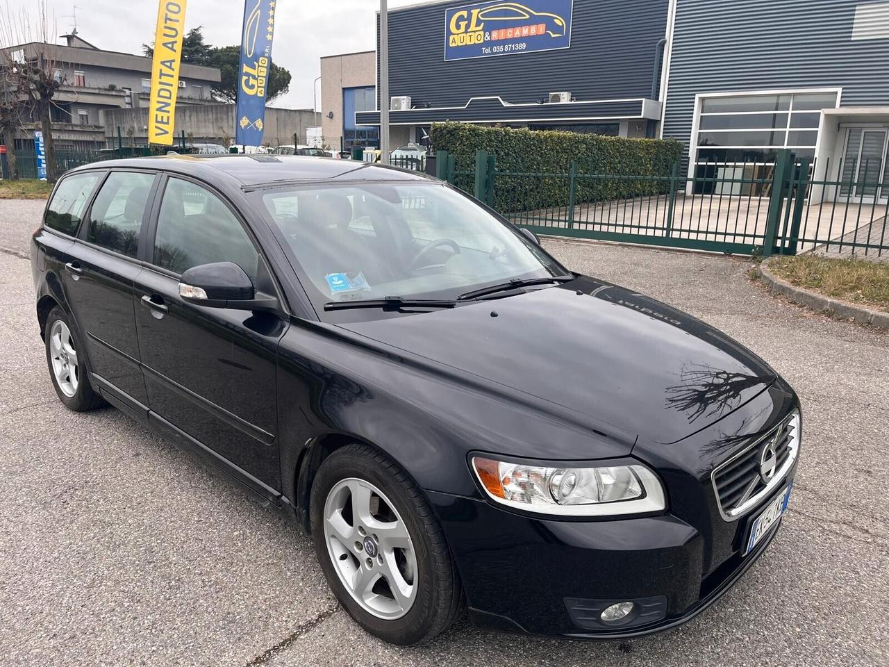 Volvo V50 D2 POLAR