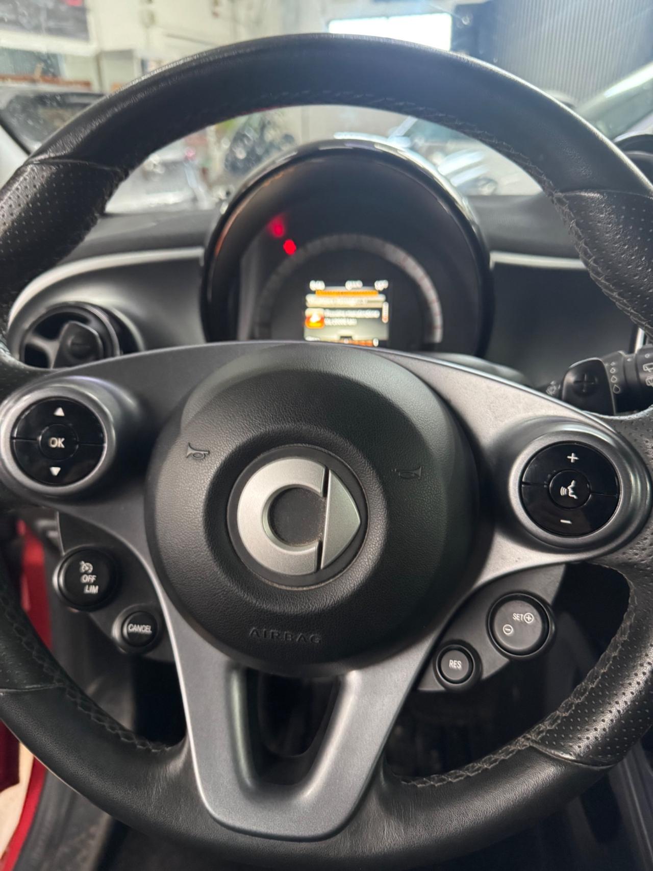 Smart ForFour 70 1.0 twinamic youngster