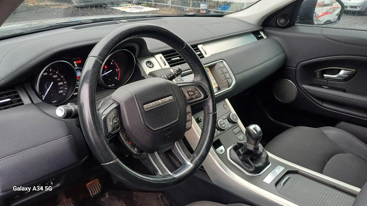 Land Rover Range Evoque 2.0 eD4 5p. Urban Attitude Edition