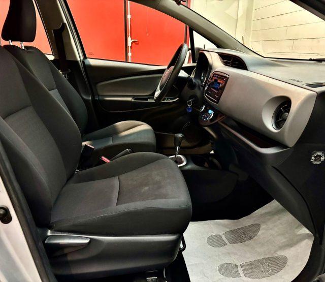 TOYOTA Yaris 1.5 Hybrid 5 porte Trend 'Grey Edition'