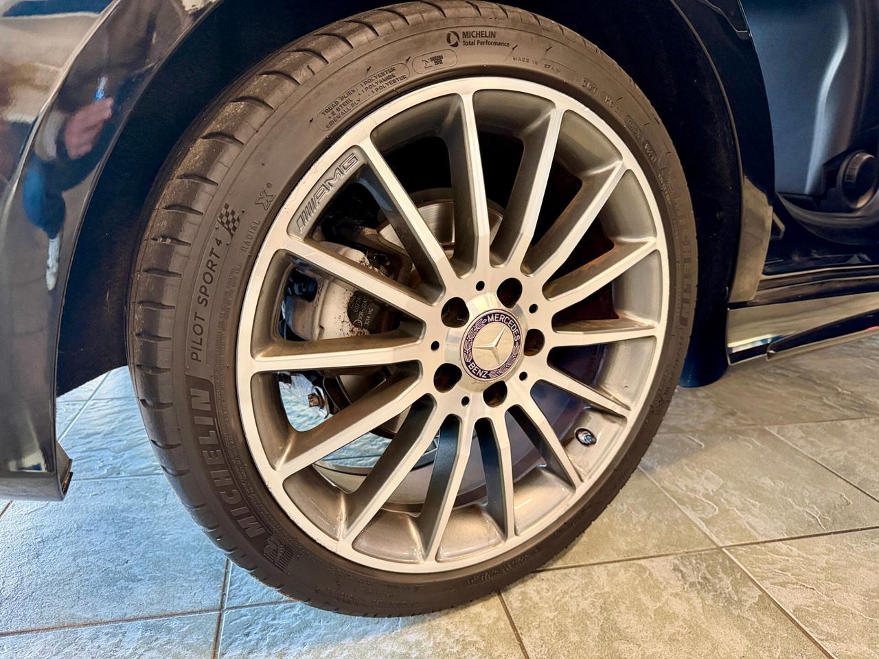 Mercedes-benz A 200 Premium