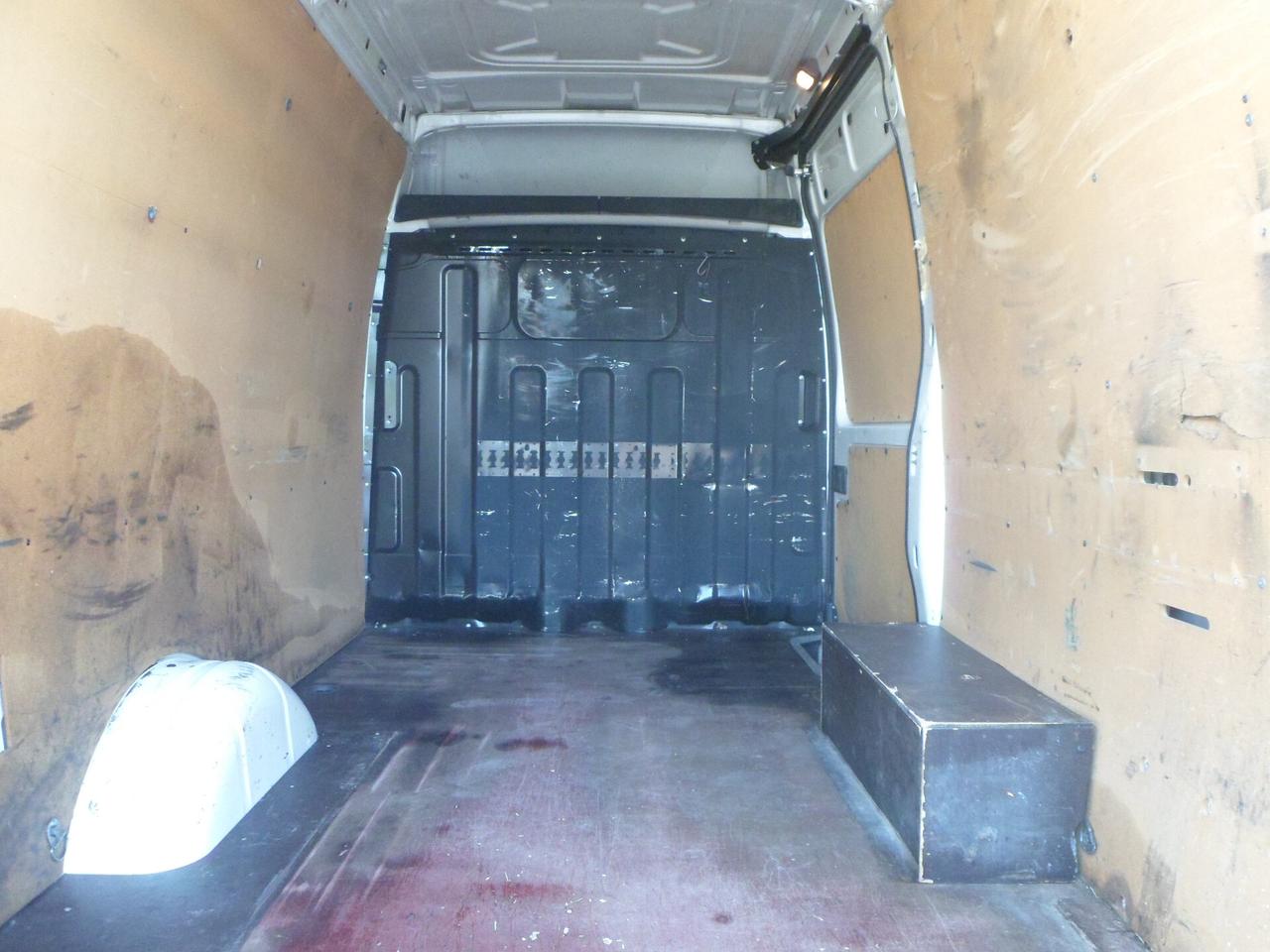 Iveco Daily 35s12 furgone medio alto