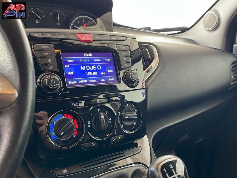 Lancia Ypsilon 1.2 69cv Gold