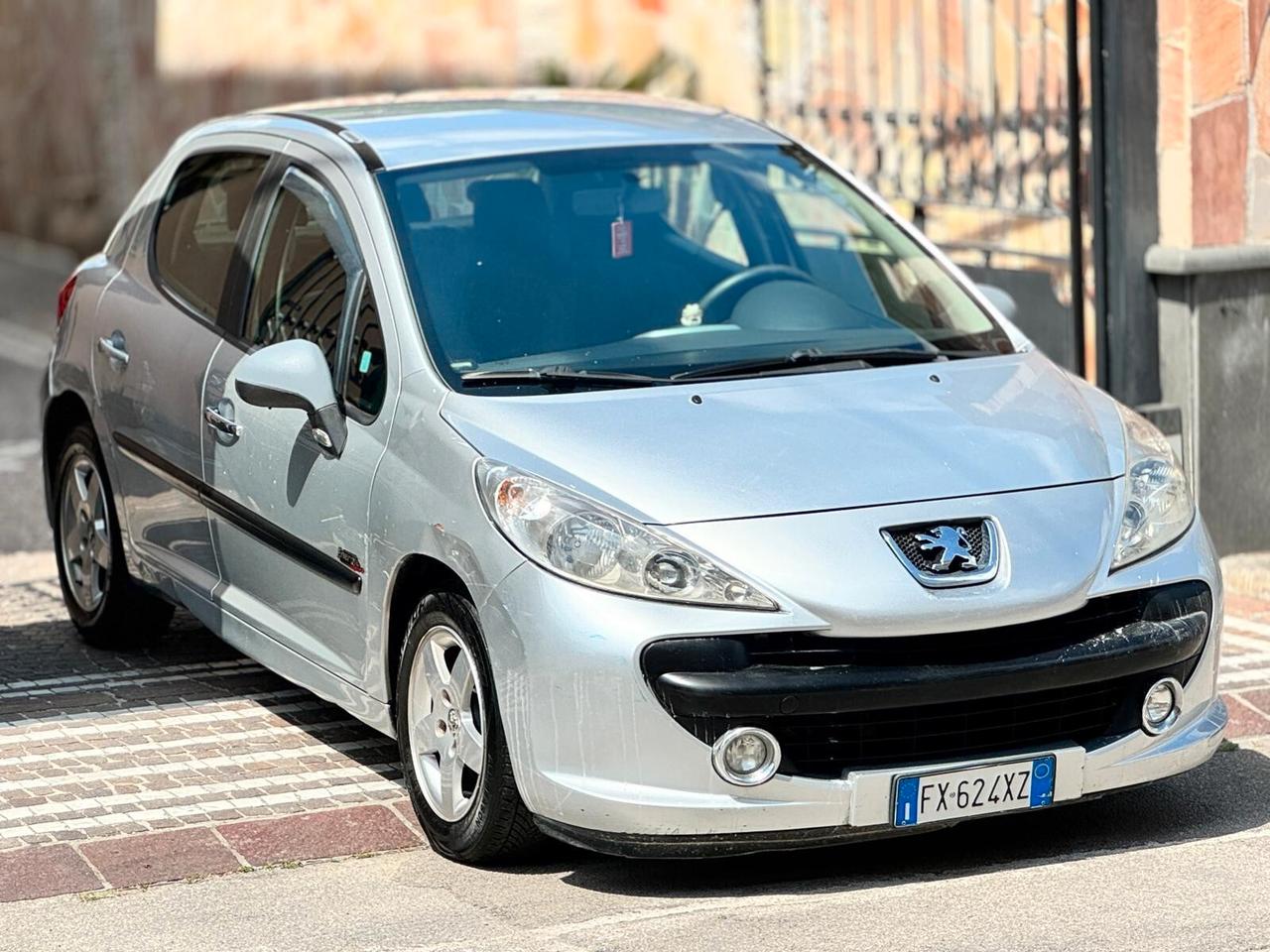 Peugeot 207 1.4 8V 75CV 5p. Energie Sport ECO GPL