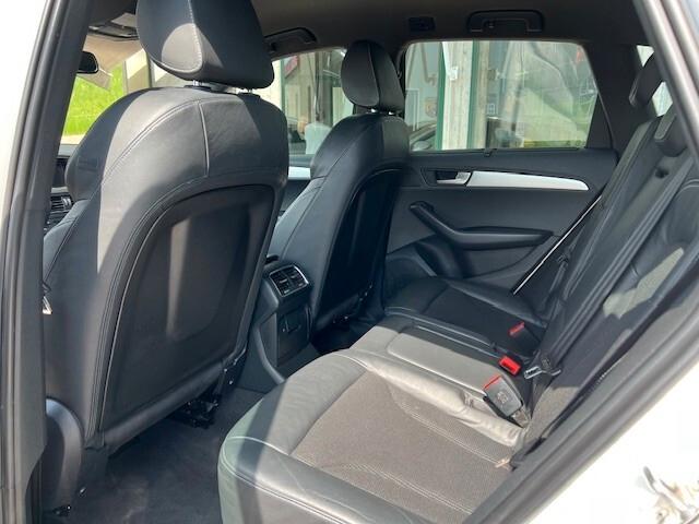 Audi Q5 2.0 tdi quattro 170cv s-tronic S-line, 19", Xenon