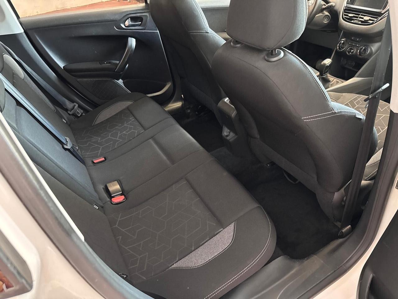 Peugeot 2008 PURE TECH 82 ALLURE GPL NEOPATENTATI