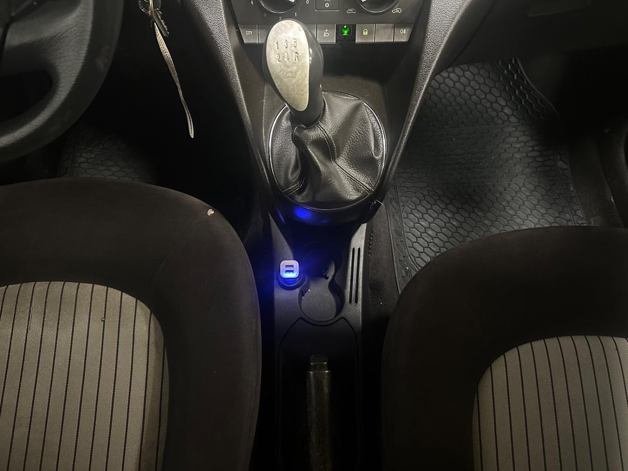 Lancia Ypsilon 1.3 MJT 90 CV Oro Bianco