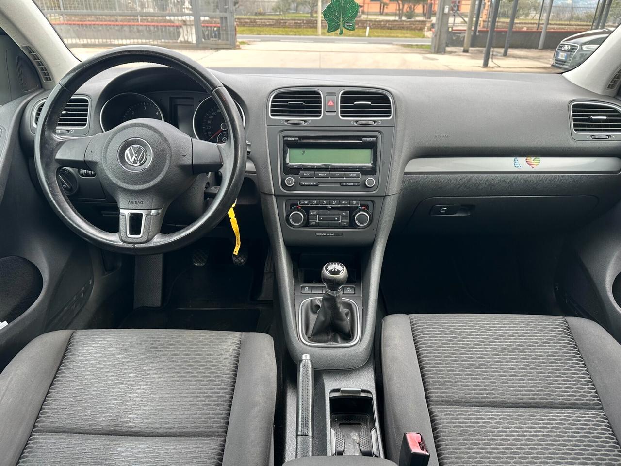 Volkswagen Golf 5P*1.6TDI*PDC*105CV*