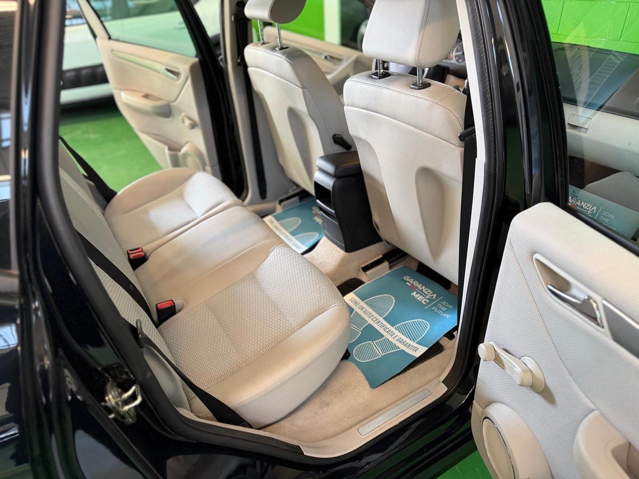 Mercedes benz A160 BlueEFFICIENCY PREMIUM