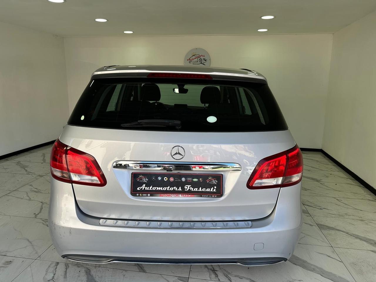 Mercedes-benz B 180 d Business- EURO 6 -NAVI-TELECAMERA-2016