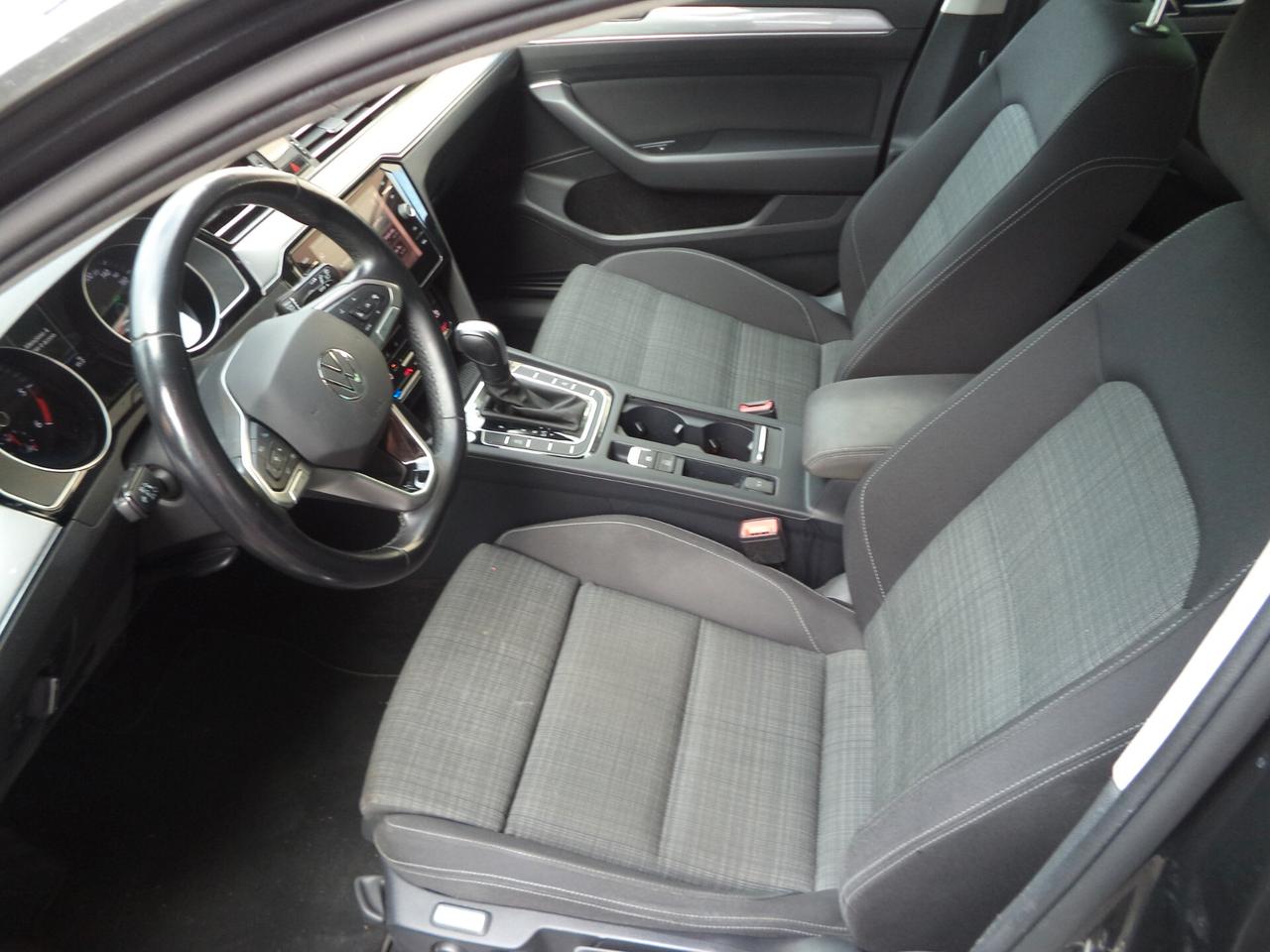 Volkswagen Passat Variant 2.0 TDI SCR 122 CV EVO DSG Business