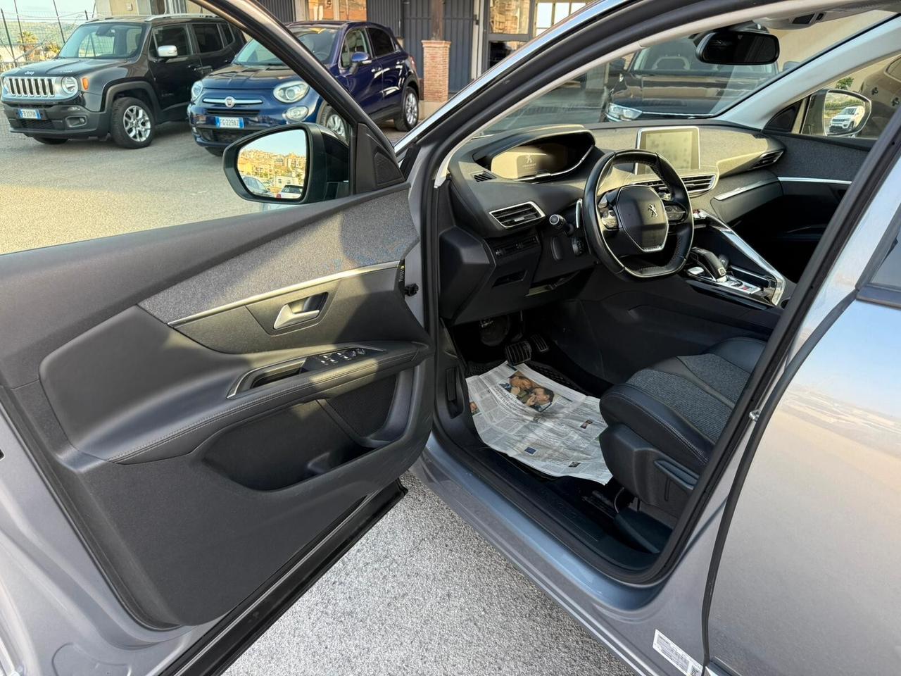 Peugeot 3008 BlueHDi 130 S&S EAT8 Allure