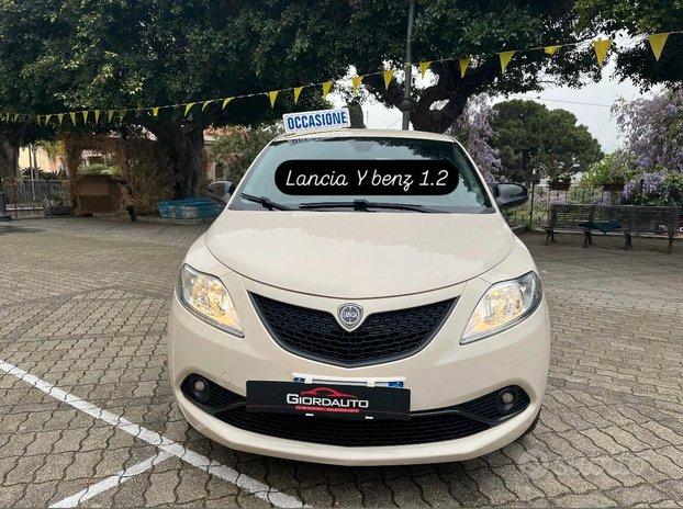 Lancia Ypsilon 1.2 69 CV 5 porte S&S Platinum CV 6