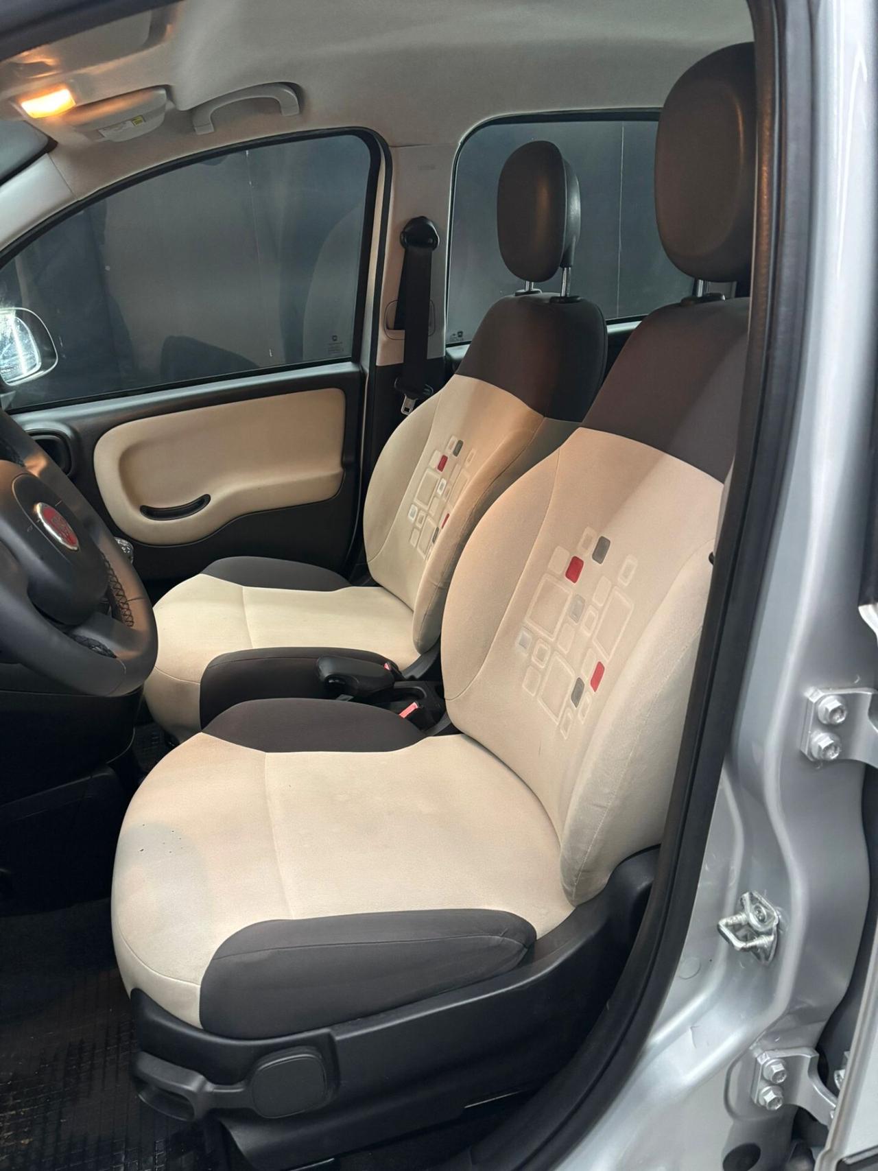 Fiat Panda 1.2 EasyPower Lounge 69CV Gpl