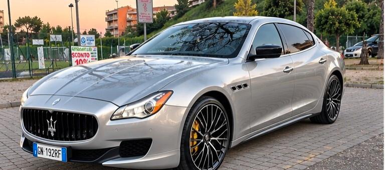 Maserati Quattroporte