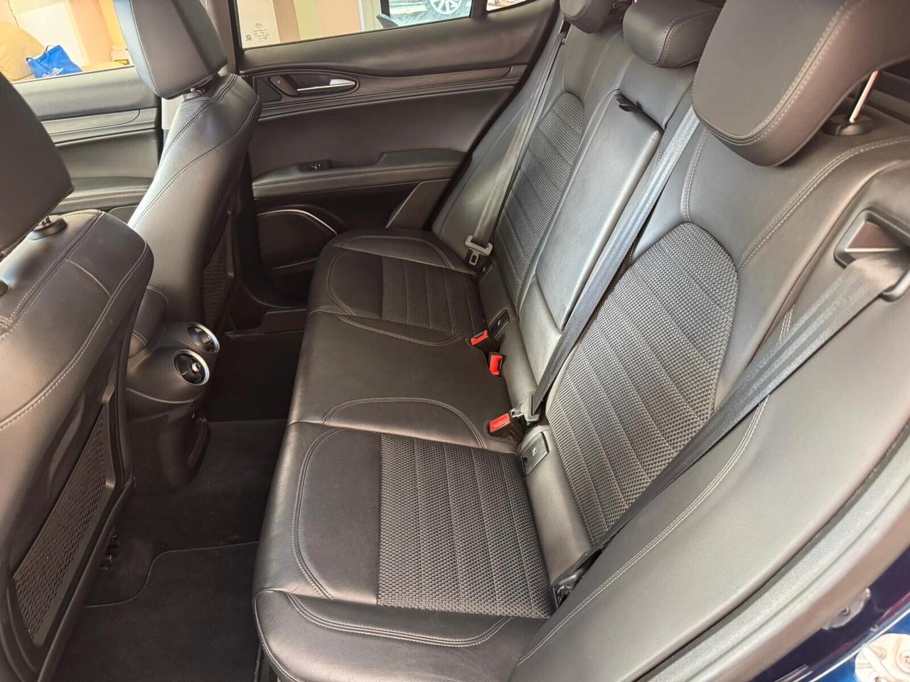 Alfa Romeo Stelvio 2.2 Turbodiesel 210 CV AT8 Q4 Executive