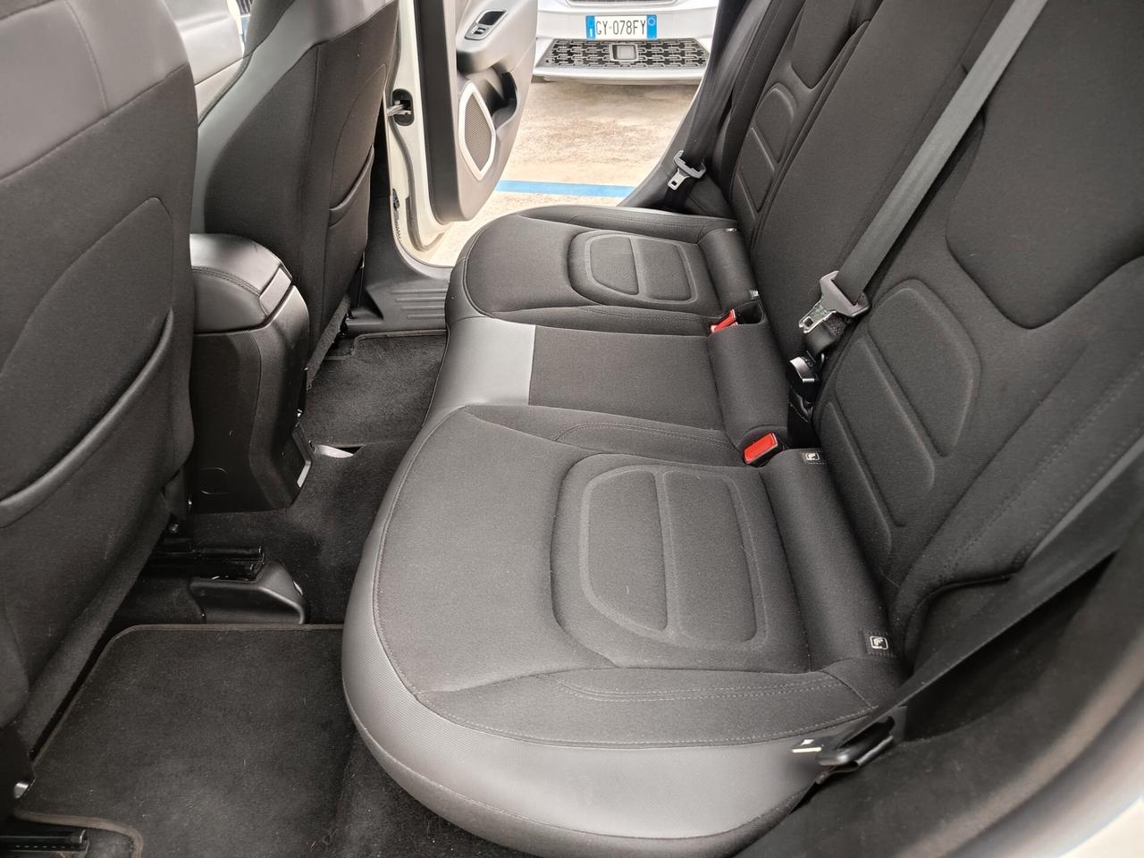 Jeep Renegade 1.6 Mjt 120 CV Longitude