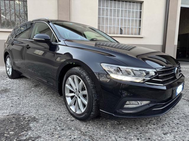 VOLKSWAGEN Passat Variant 1.6 TDI SCR DSG Business BMT