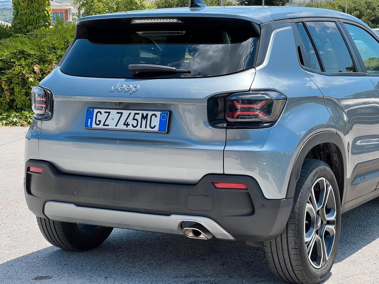 Jeep Avenger 1.2 Turbo 100 CV Summit