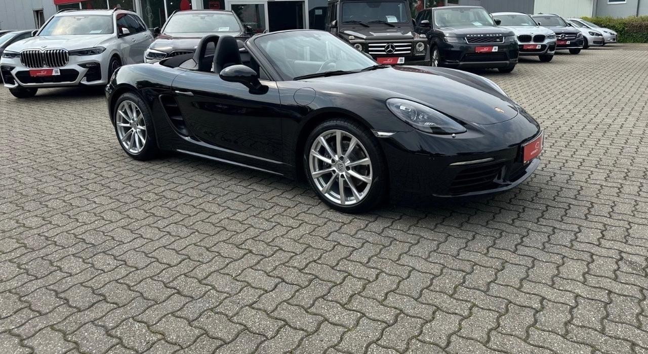 Porsche 718 Spyder Boxster 2.0 T