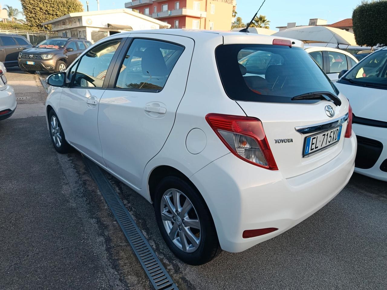 Toyota Yaris 1.4 D-4D Lounge 5 porte