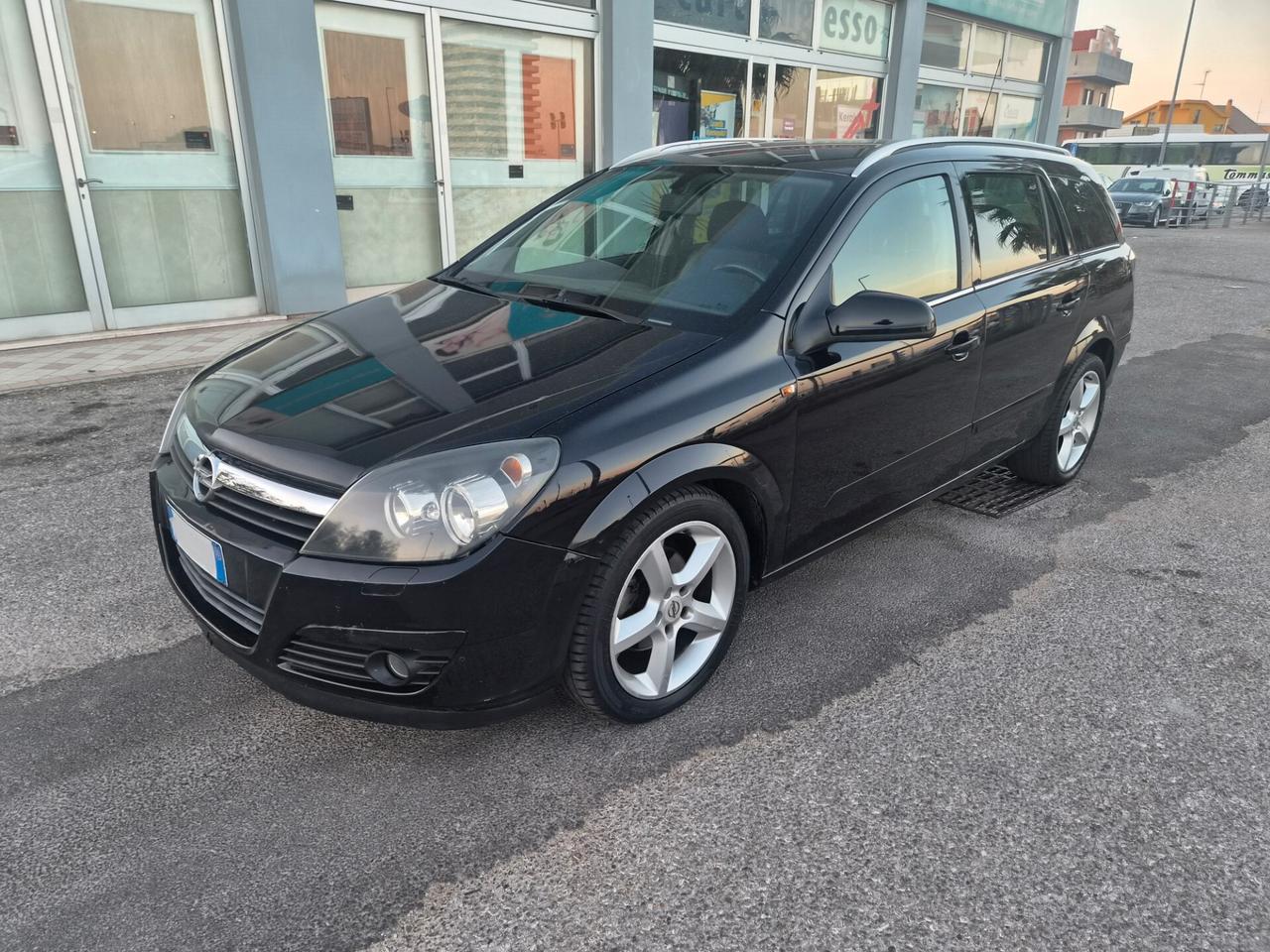 Opel Astra 1.7 CDTI 80CV Station Wagon Club