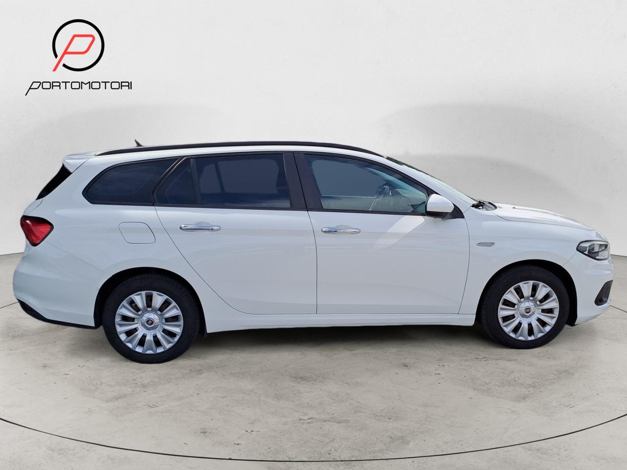 FIAT Tipo (2015-->) - Tipo 1.4 T-Jet 120CV GPL SW Easy