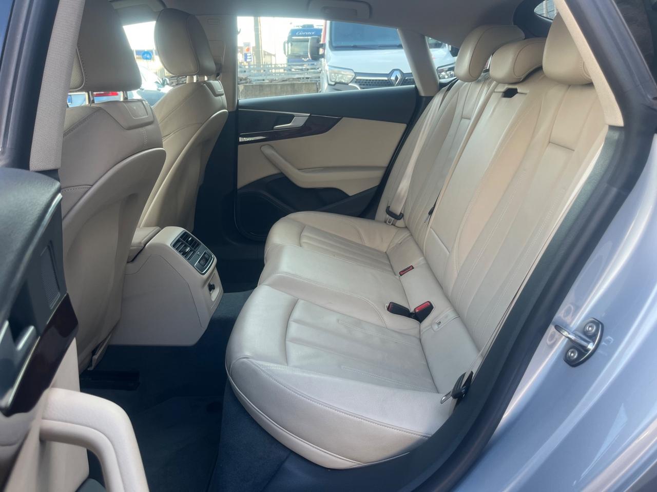 Audi A5 SPB 3.0 TDI quattro S tronic Sport