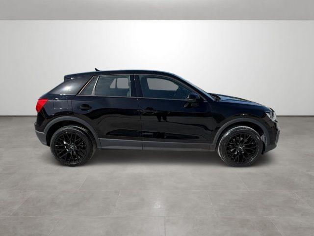 AUDI Q2 30 TDI S tronic Business