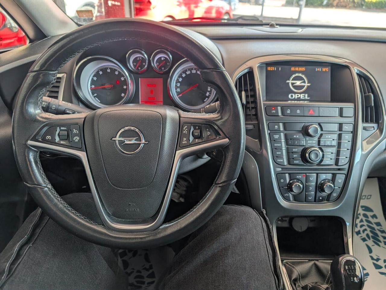 Opel Astra 1.4 Turbo 140CV Sports Tourer GPL Tech Cosmo