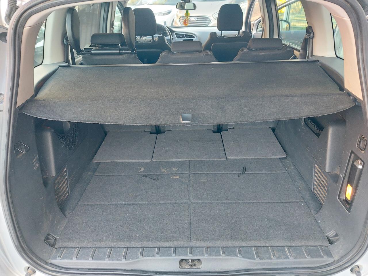 Peugeot 5008 1.6 HDi 112CV Tecno
