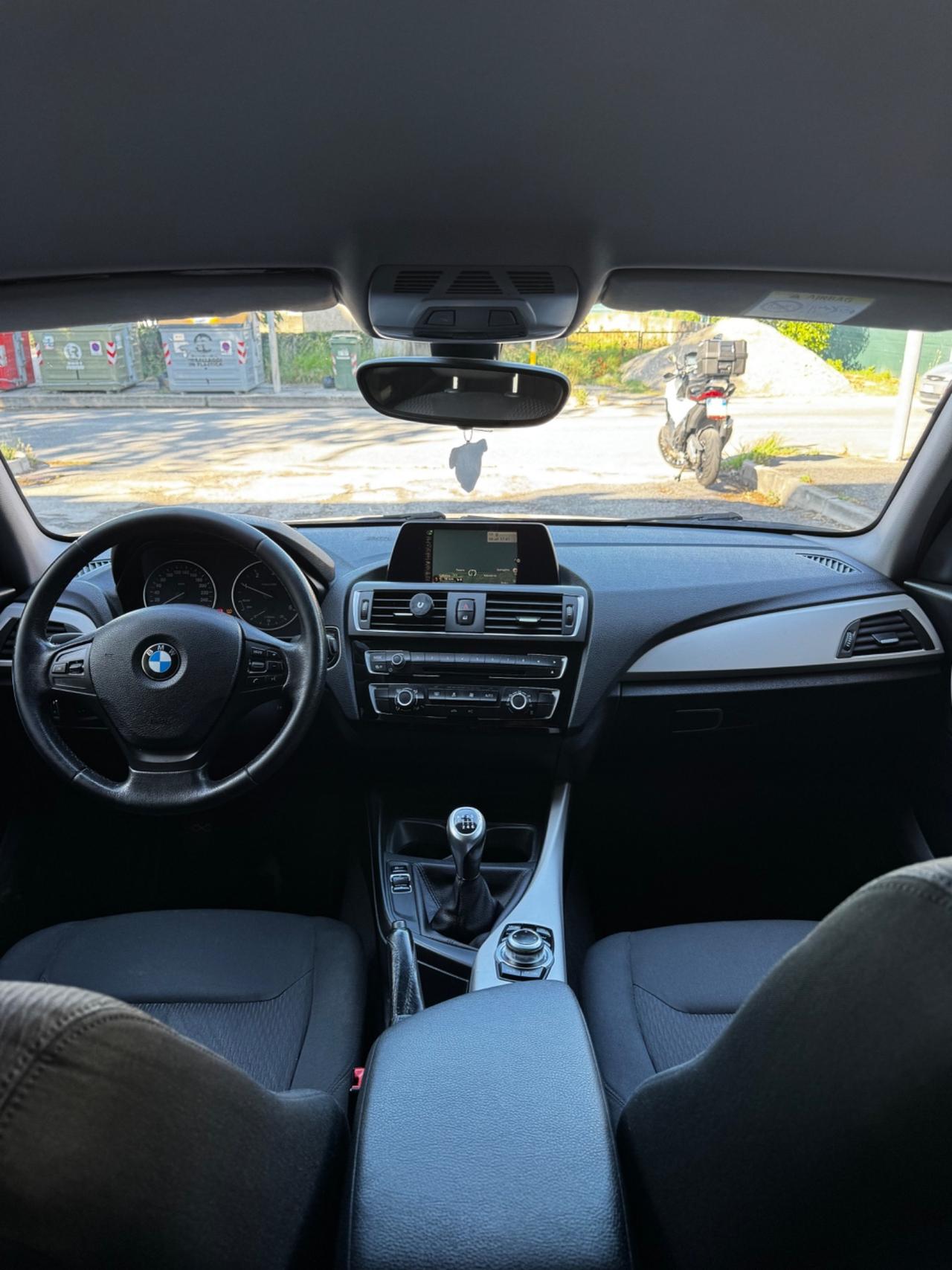 Bmw 116 116d 5p. Sport