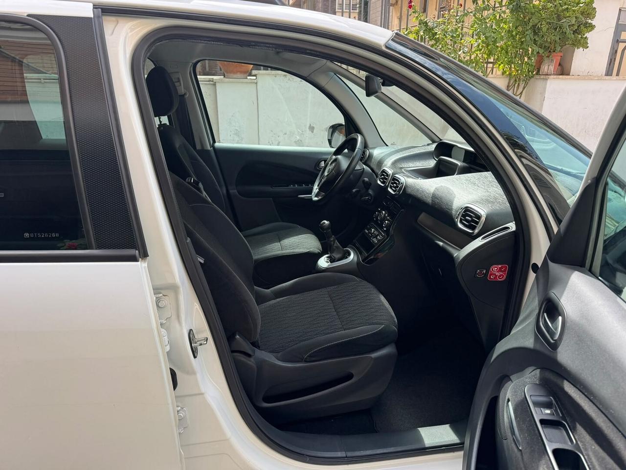 CITROEN C3 Picasso 1.6 HDi 90 Exclusive Limited 2