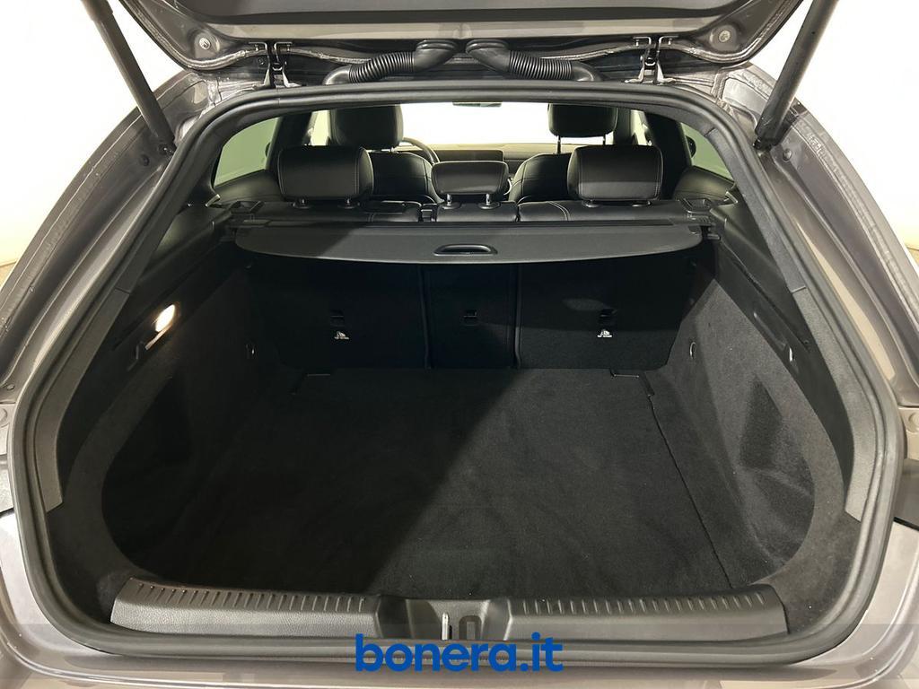 Mercedes CLA Shooting Brake 200 D Sport 8G-DCT