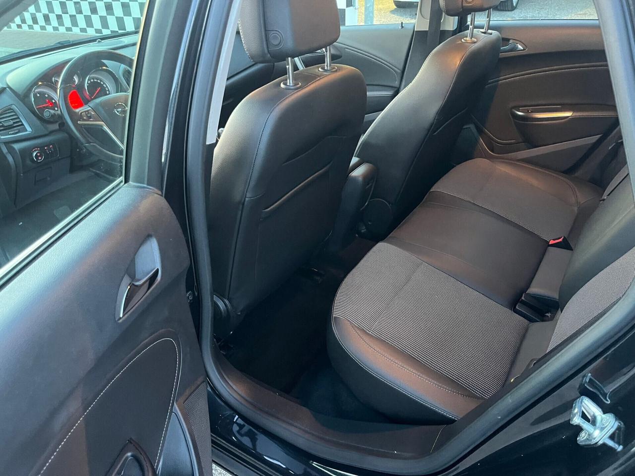 Opel Astra 1.7 CDTI 5 porte Cosmo Unipro 2012