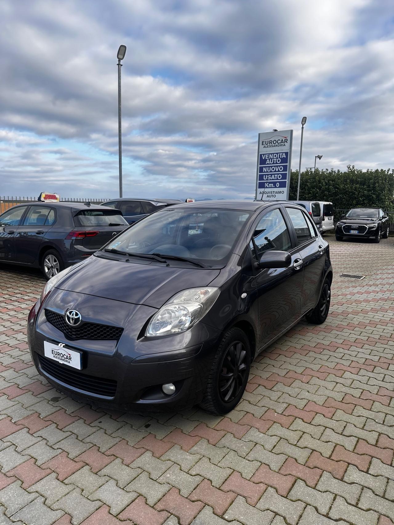 Toyota Yaris 1.3 5 porte Sol