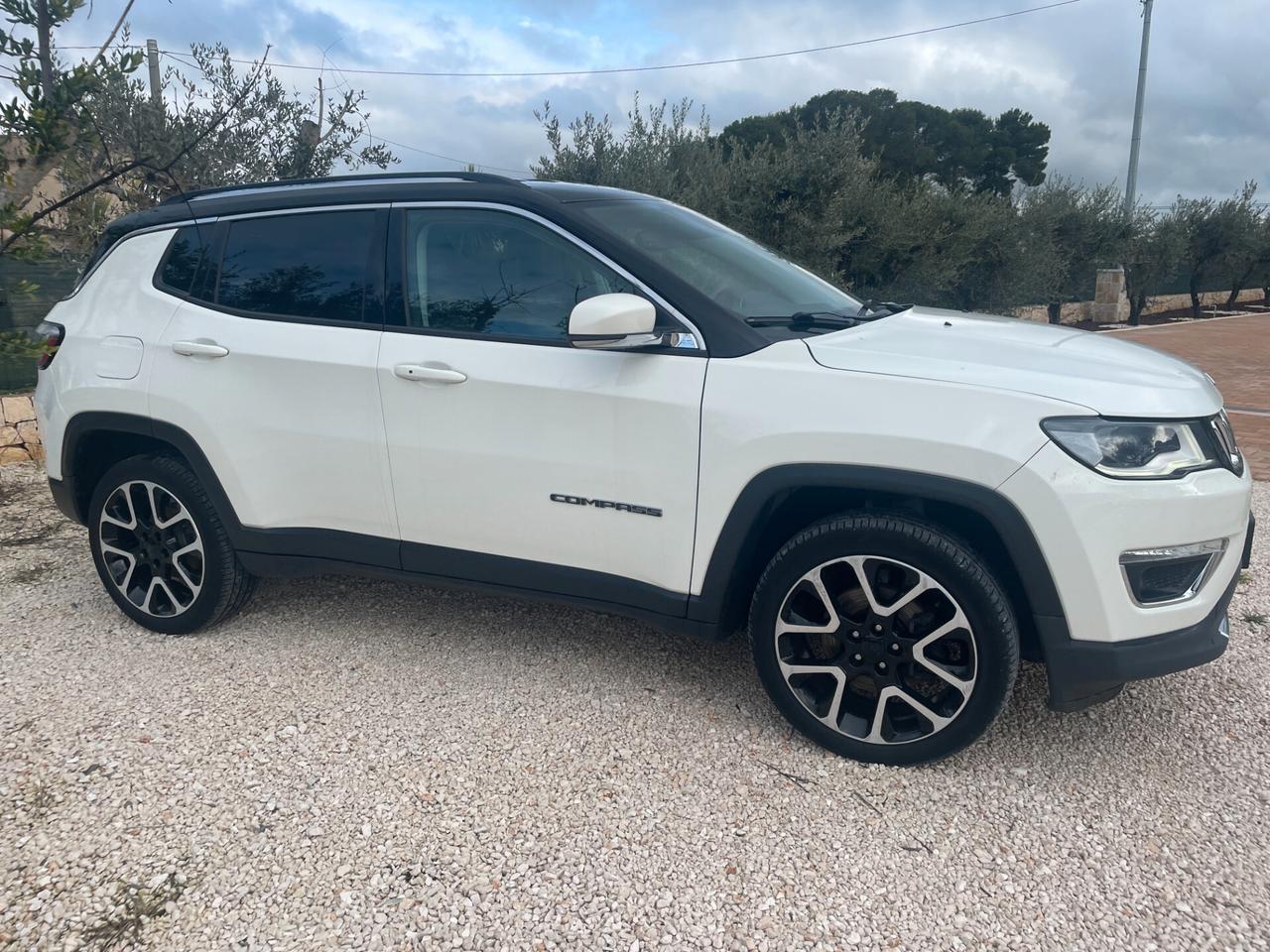 Jeep Compass 2.0 Multijet II aut. 4WD Limited POSSIBILITA DI FINANZIAMENTO IN SEDE