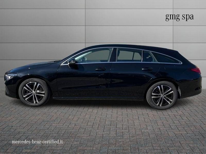 Mercedes-Benz CLA Shooting Brake 180 d Advanced auto