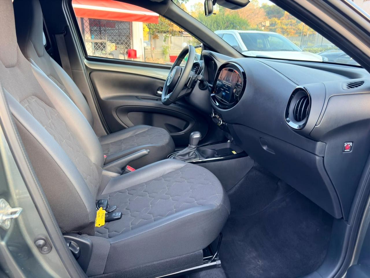 Toyota Aygo X 1.0 VVT-i 72 CV 5 porte Lounge Air S-CVT