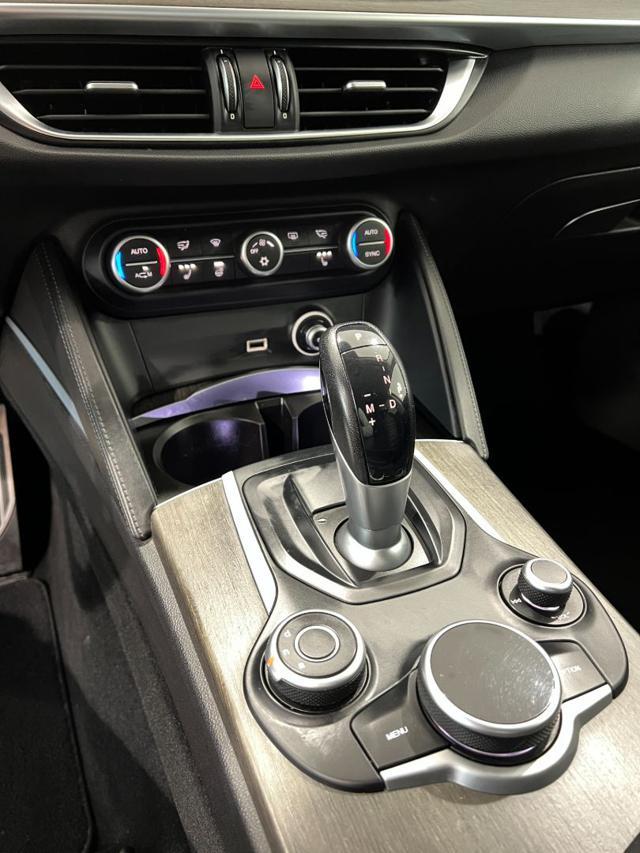 ALFA ROMEO Stelvio 2.0 Turbo 280 CV AT8 Q4 First Edition Winter pack