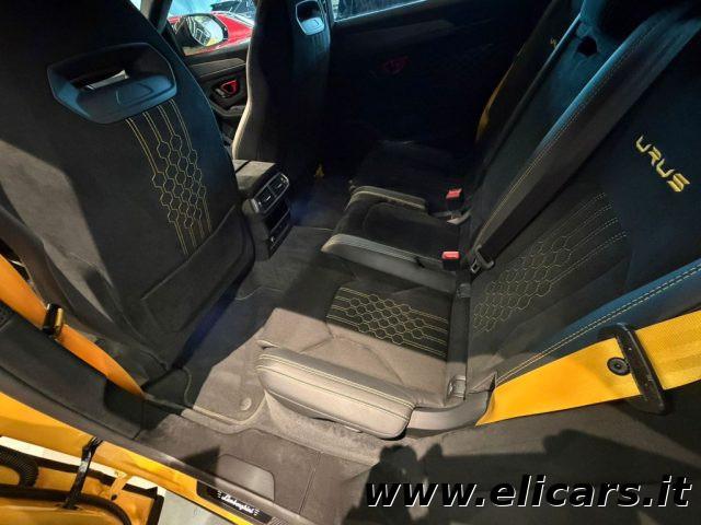 LAMBORGHINI Urus 4.0 Performante