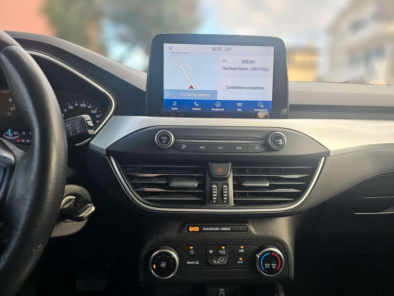 Ford Focus 1.5 EcoBlue 120 CV automatico SW Business Co-Pilot