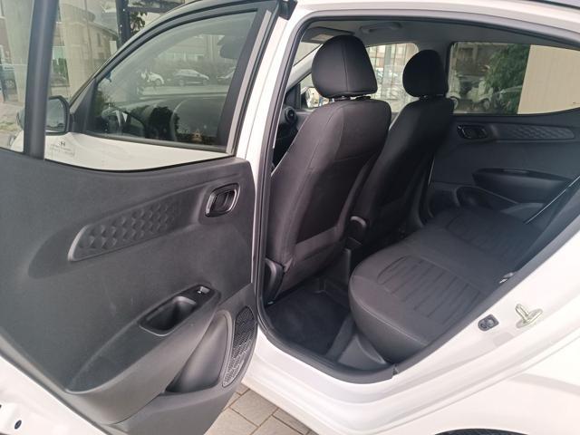 HYUNDAI i10 1.0 MPI Connectline