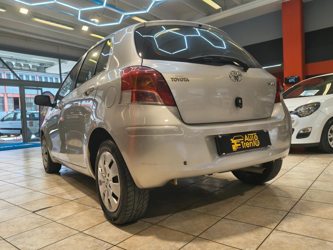 Toyota Yaris 1.3 5 porte Sol