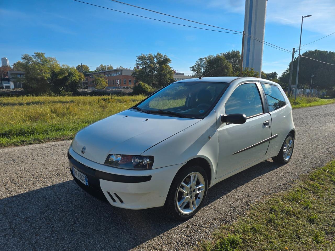 Fiat Punto 1.2 Benzina GPL NEOPATENTATI