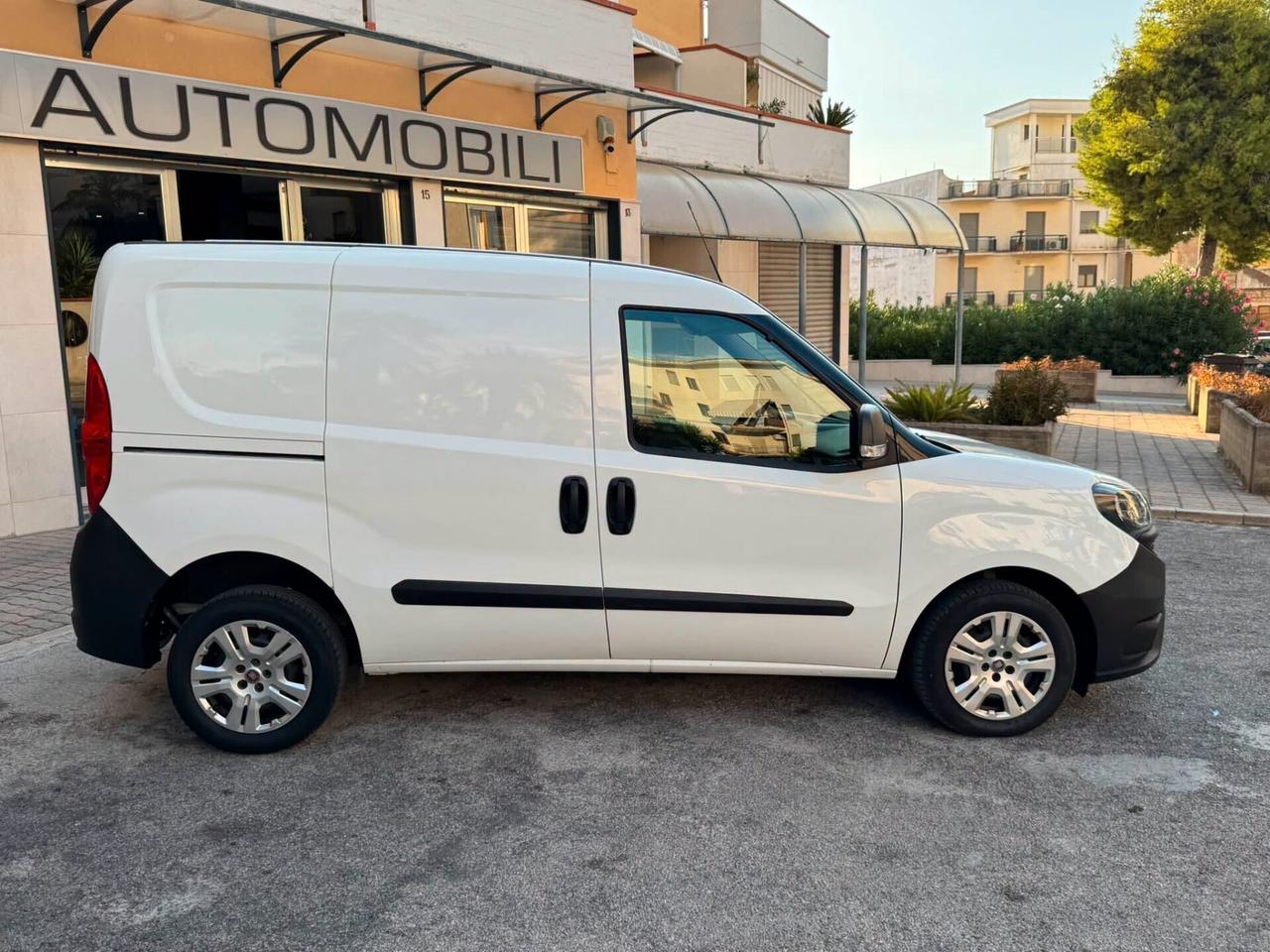 FIAT DOBLO CARGO 1.6 MJ 105 CV. E6 3 POSTI PERFETTA